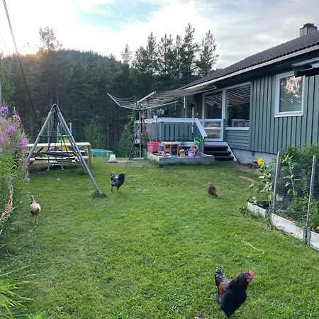 Koselig Enebolig Apartamento